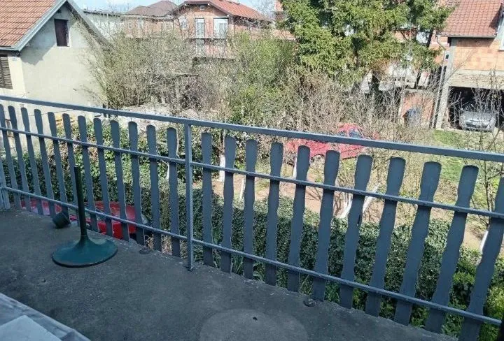 Prodaja, kuća, 209m², Surčin, Beograd