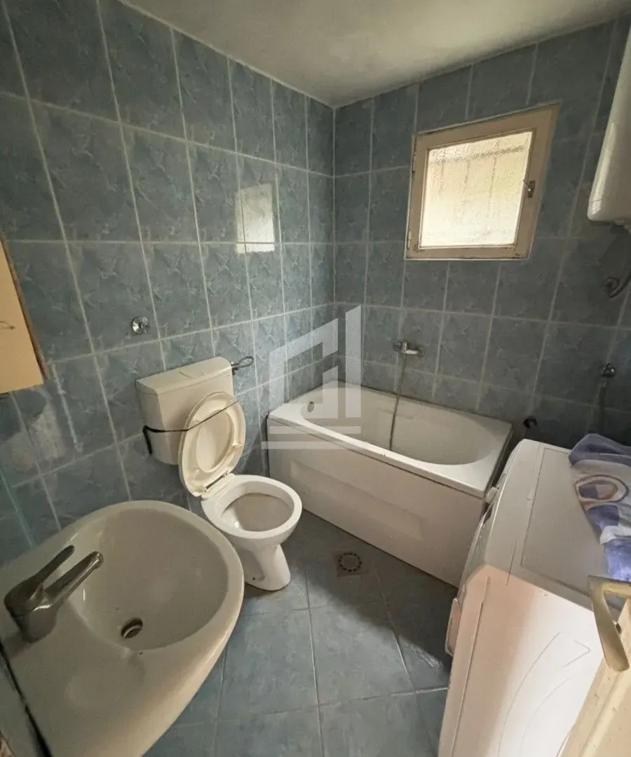 Izdavanje, trosoban stan, 90m², Sutomore, Bar