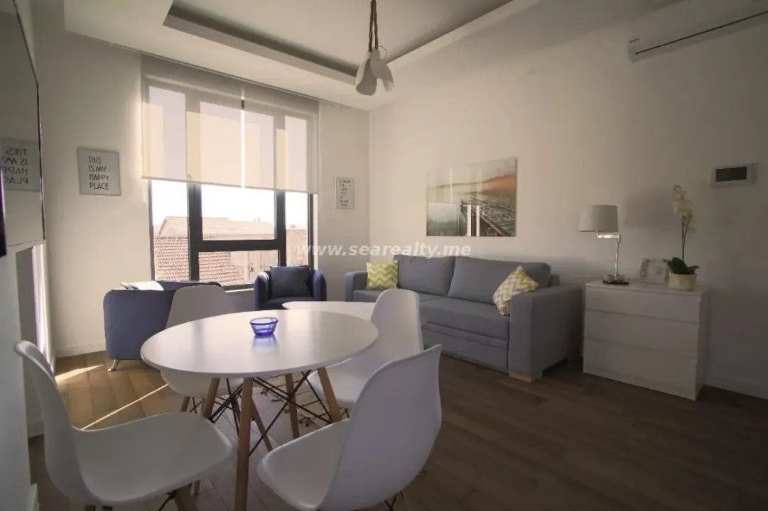 Sale, studio apartment, 40m², Tivat, Crna Gora