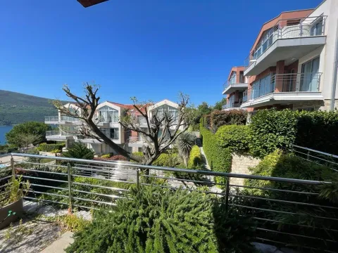 Prodaja, trosoban stan, 72m², Đenovići, Herceg Novi - image 20