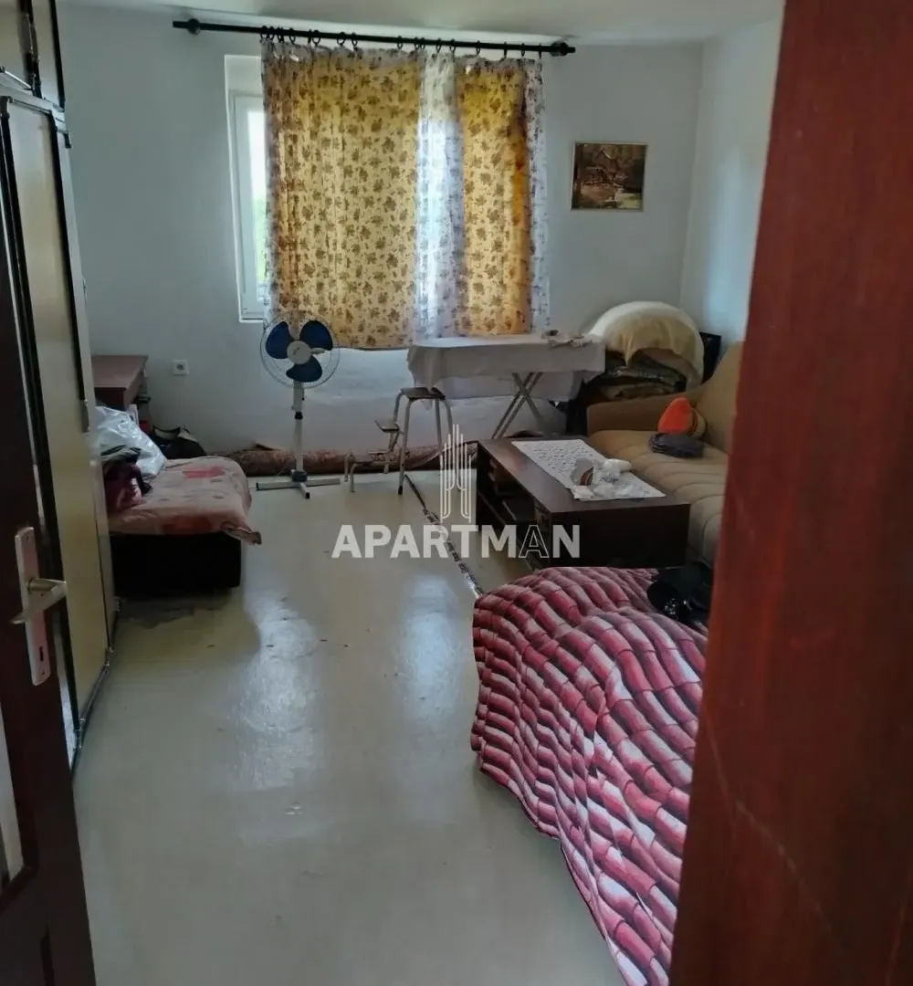 Prodaja, kuća, 371m², Jakovo, Surčin