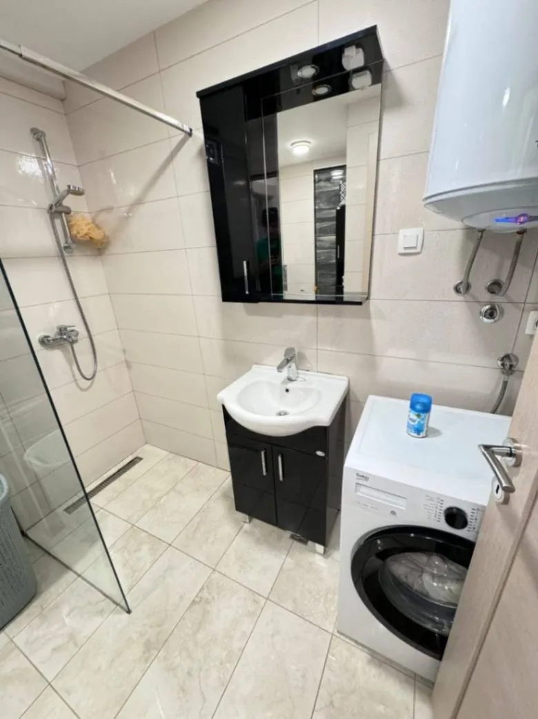 Sale, three bedroom apartment, 66m², Lazi, Budva