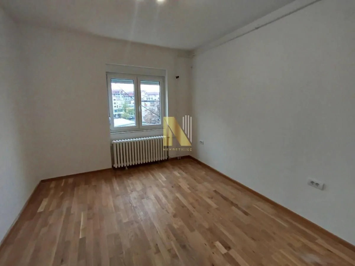 Prodaja, dvosoban stan, 59m², Železnička Stanica, Novi Sad Sve Podlokacije