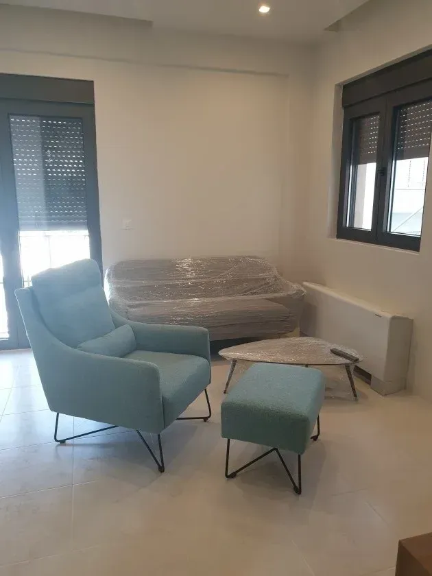 Izdavanje, stan, 40m², Tivat, Crna Gora