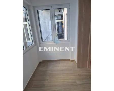 Izdavanje, dvosoban stan, 55m², Savski Venac, Beograd - image 6