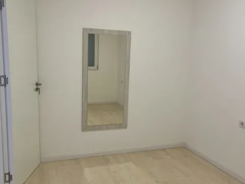 Sale, one bedroom apartment, 38m², Kod Big Fashion-a, Podgorica - image 5