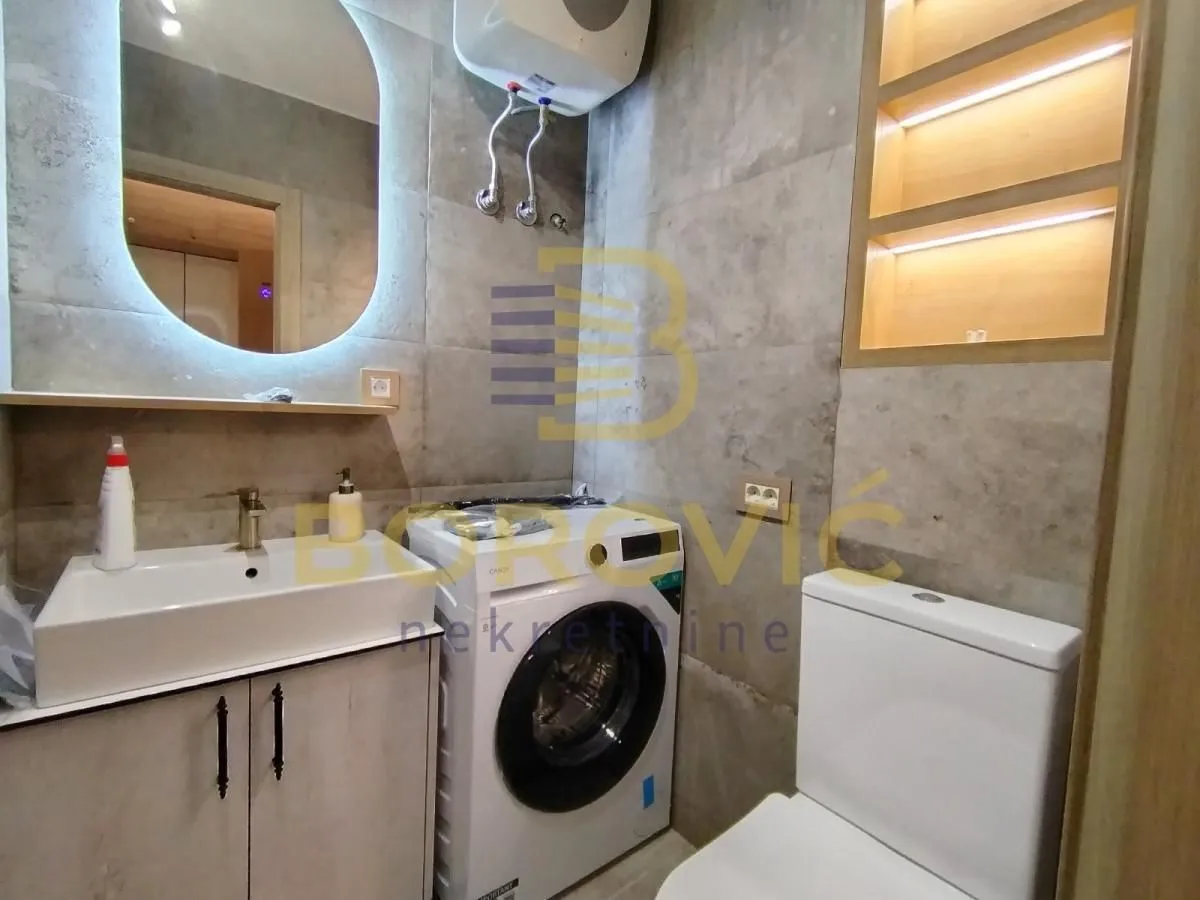 Izdavanje, jednosoban stan, 36m², Palilula Sve Podlokacije, Beograd