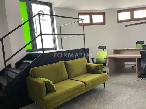 Izdavanje, poslovni prostor, 200m², Bulbulder, Zvezdara Sve Podlokacije - image 8