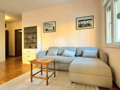 Rent, one bedroom apartment, 50m², City Kvart, Podgorica - image 3