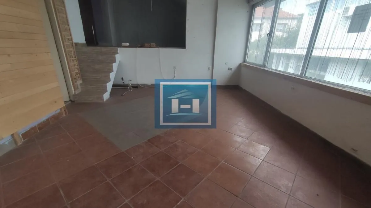Prodaja, ugostiteljski objekat, 250m², Centar, Leskovac