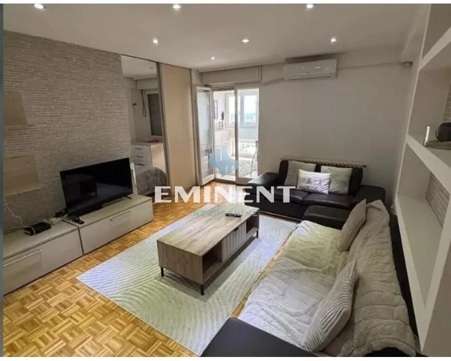 Rent, apartment, 52m², Profesorska Kolonija, Palilula Sve Podlokacije