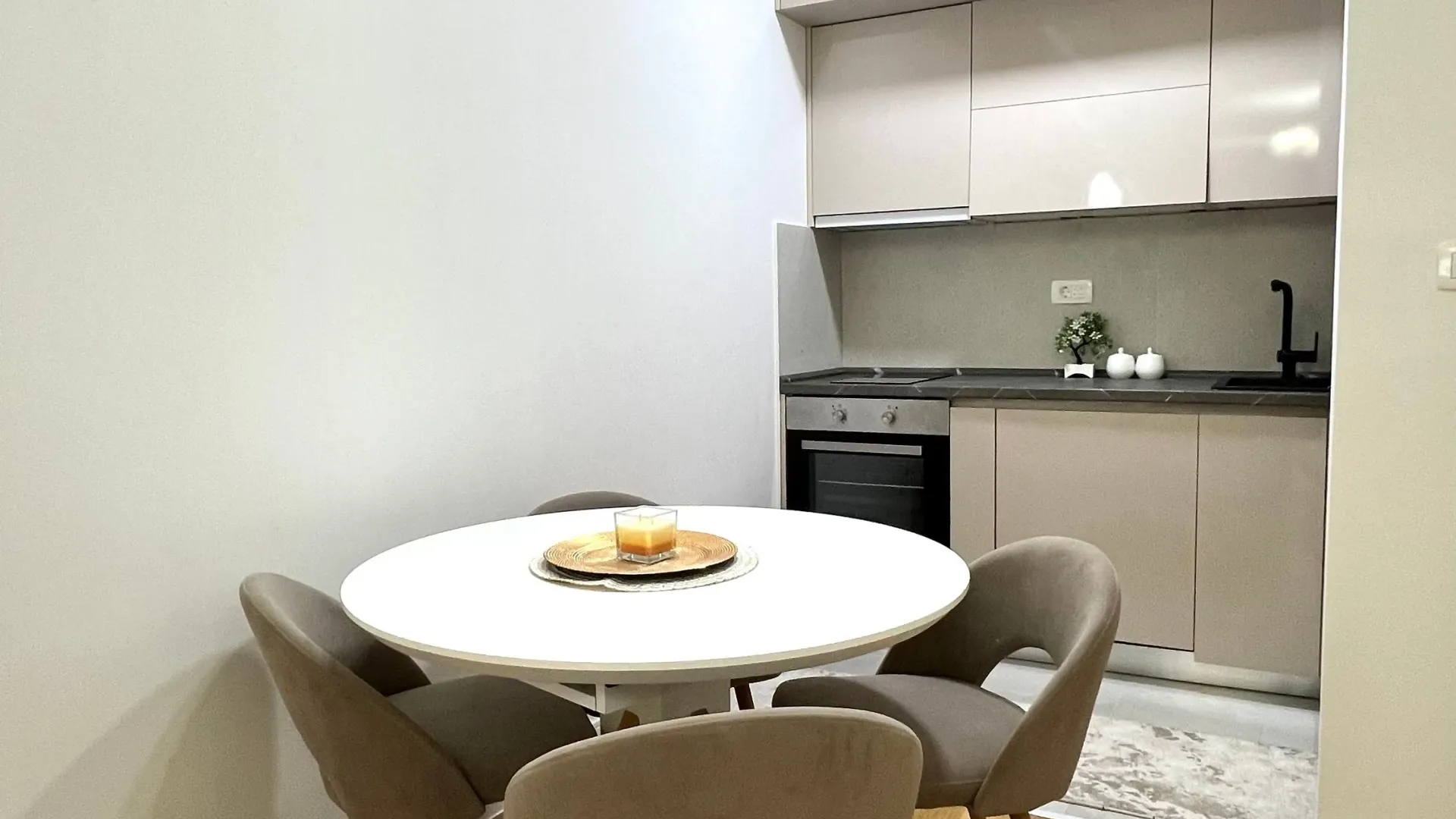 Rent, one bedroom apartment, 47m², Central Point, Podgorica