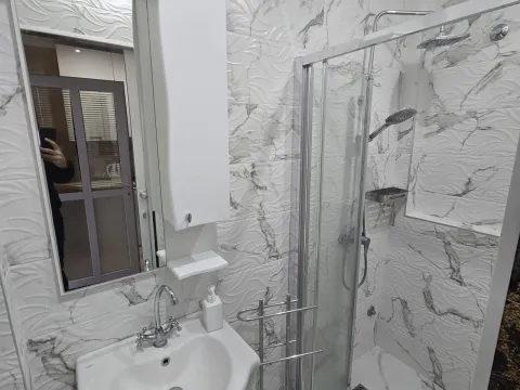 Izdavanje, stan, 35m², Donja Lastva, Tivat - image 2