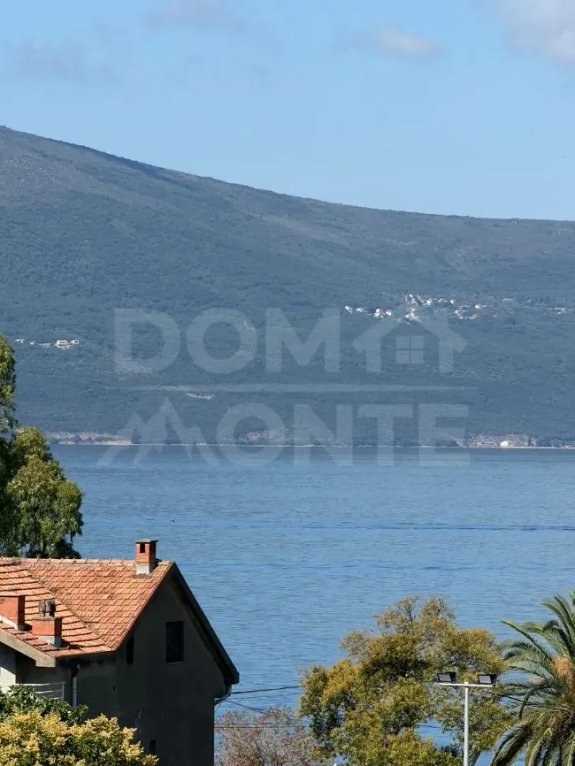 Prodaja, trosoban stan, 50m², Donja Lastva, Tivat