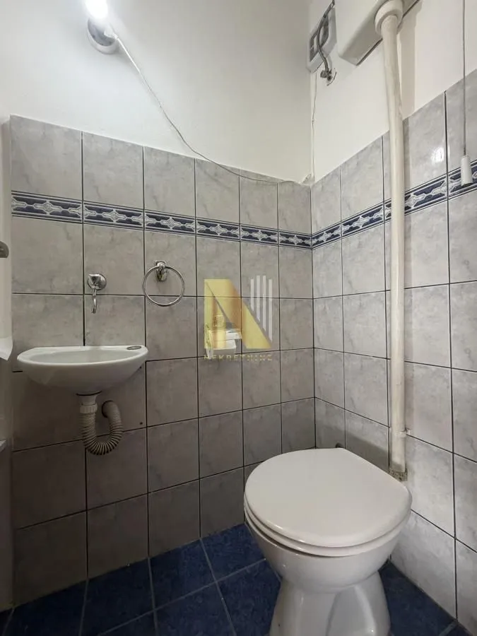 Rent, office space, 94m², Bulevar Oslobodjenja, Novi Sad Sve Podlokacije