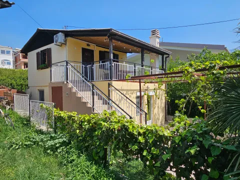 Rent, house, 28m², Šušanj, Bar - image 6
