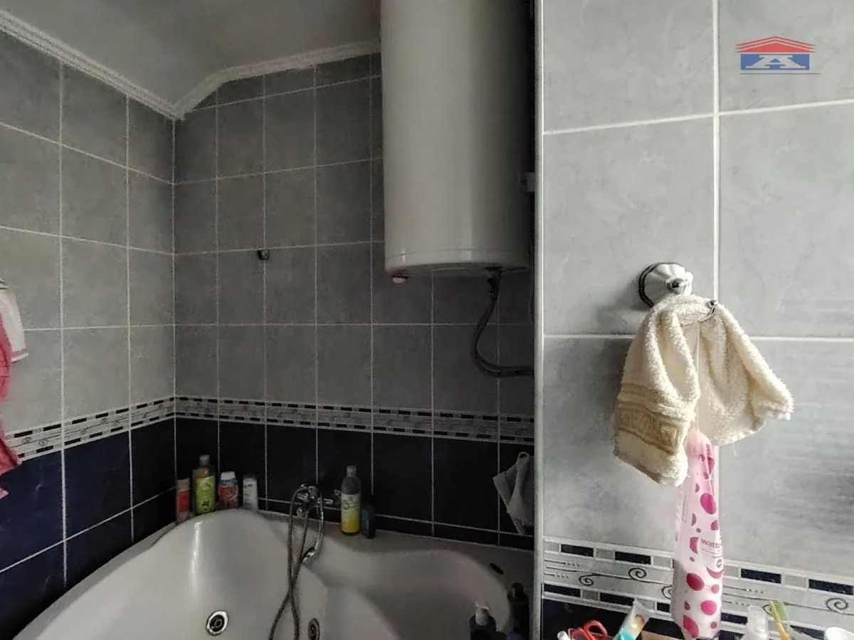 Prodaja, trosoban stan, 81m², Grbavica, Novi Sad Sve Podlokacije