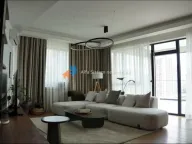 Izdavanje, stan, 200m², Savski Venac, Beograd - image 1