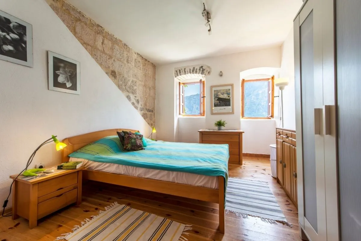 Sale, house, 168m², Prčanj, Kotor