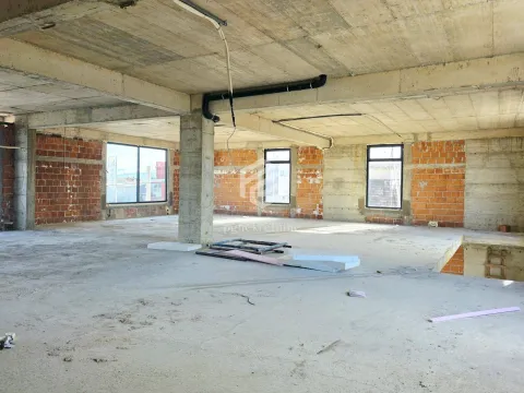 Rent, office space, 1100m², Donja Gorica, Podgorica - image 16