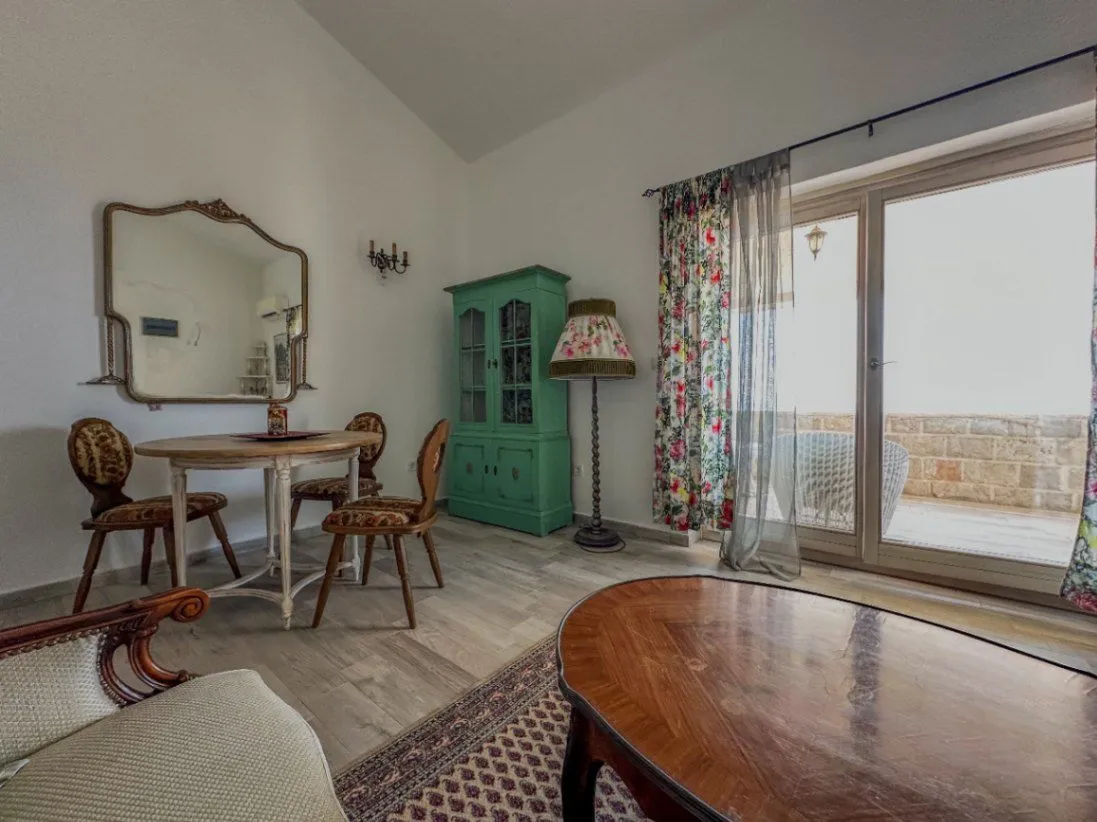 Sale, studio apartment, 49m², Reževići, Budva