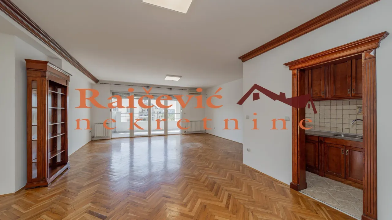 Sale, four bedroom apartment, 117m², Savski Venac, Beograd