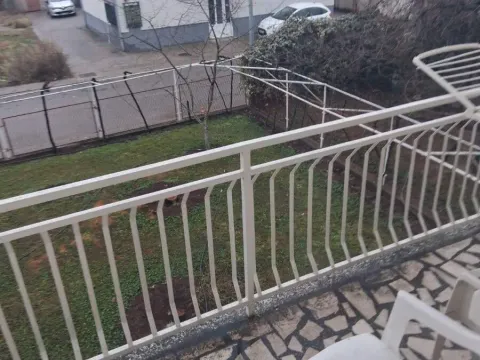 Rent, house, 108m², Stari Aerodrom, Podgorica - image 18