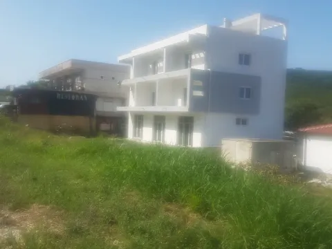 Prodaja, stan, 50m², Tivat, Crna Gora - image 2