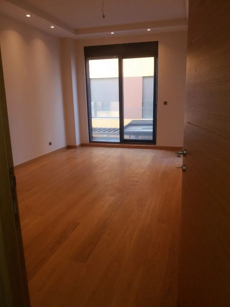 Rent, office space, 52m², Preko Morače, Podgorica