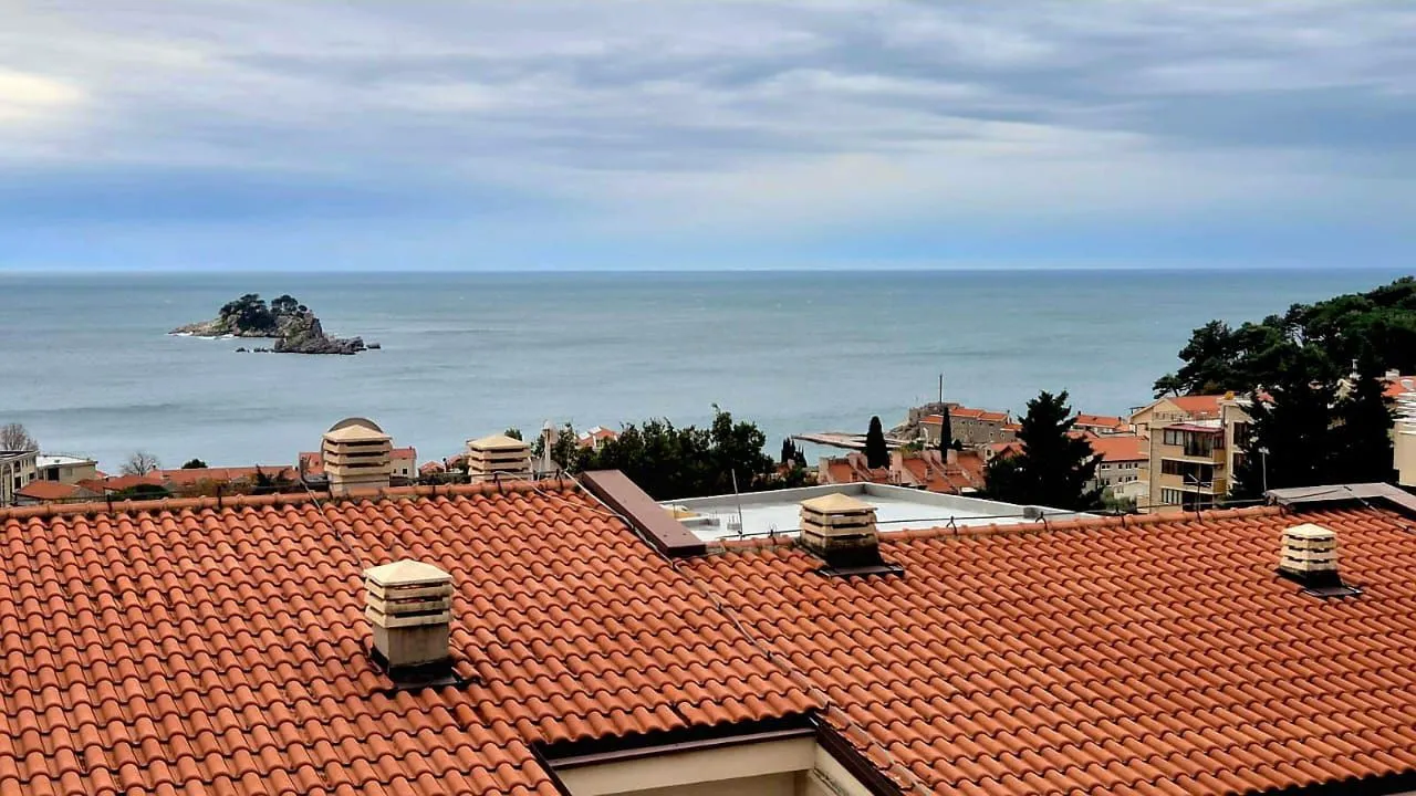 Sale, one bedroom apartment, 85m², Petrovac, Budva