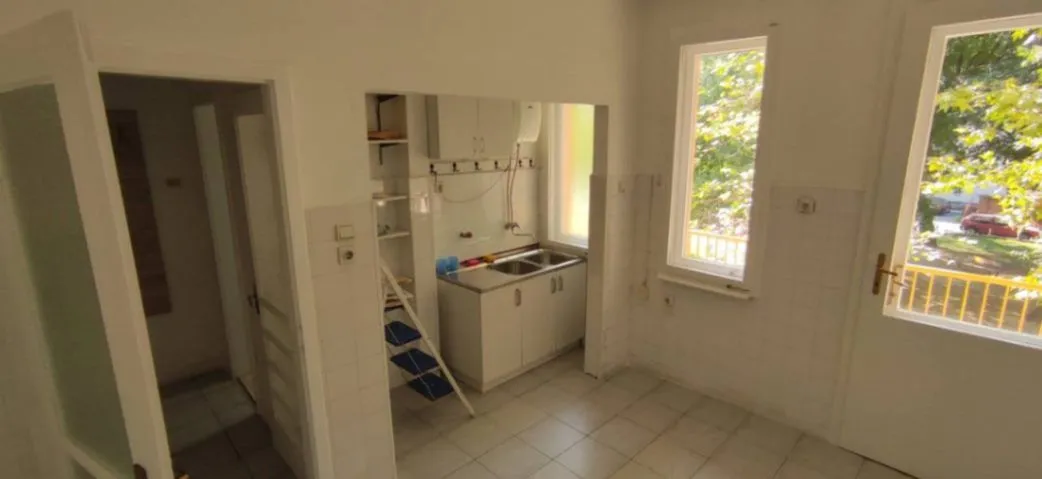 Rent, office space, 100m², Centar, Podgorica