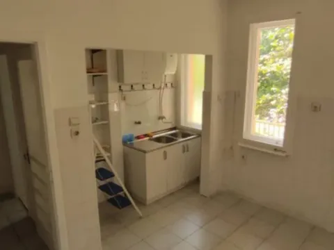 Rent, office space, 100m², Centar, Podgorica - image 2