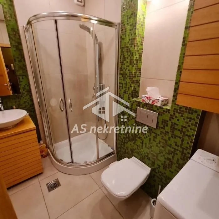 Rent, two bedroom apartment, 63m², Kalenić Pijaca, Vračar Sve Podlokacije