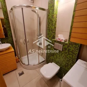 Rent, two bedroom apartment, 63m², Kalenić Pijaca, Vračar Sve Podlokacije - image 7