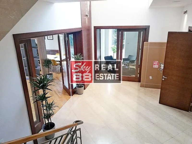 Sale, house, 920m², Senjak, Beograd