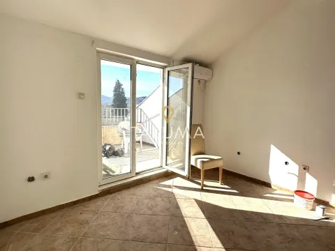 Rent, three bedroom apartment, 71m², Zabjelo, Podgorica - image 1