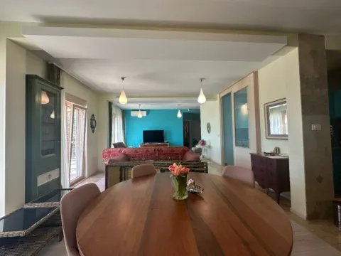 Sale, three bedroom apartment, 210m², Crvena Glavica, Budva - image 2