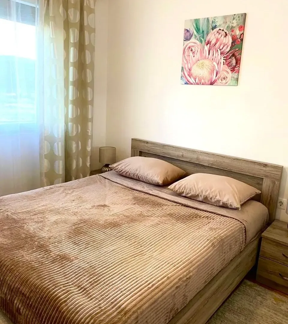 Prodaja, jednosoban stan, 46m², Centar, Bar