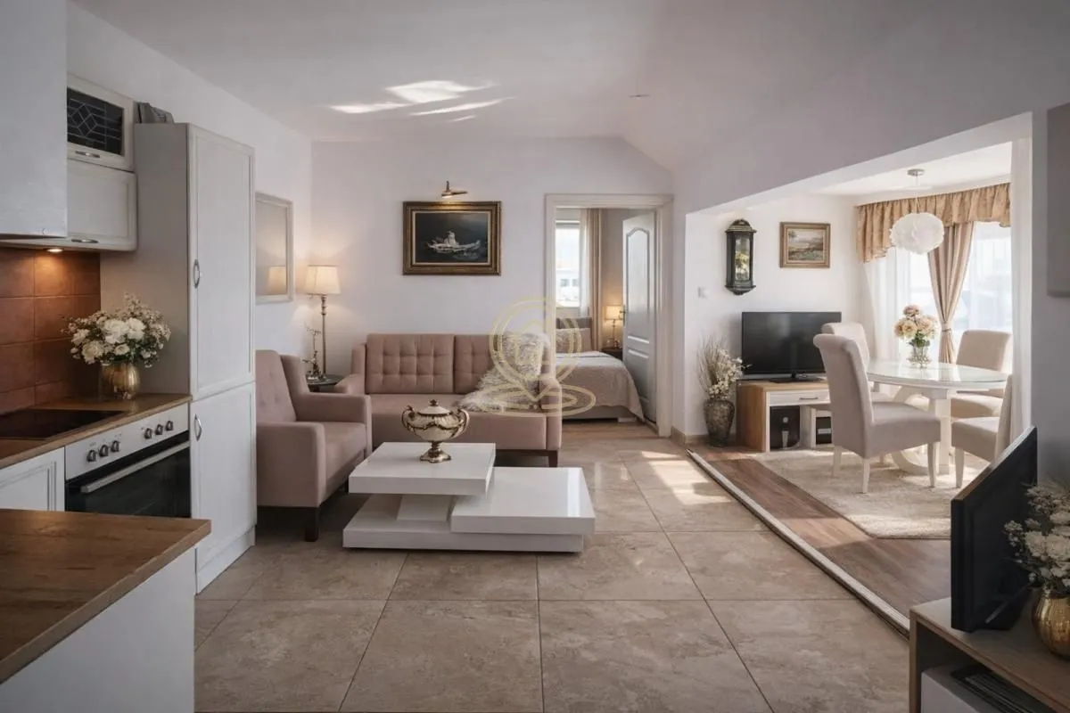 Prodaja, dvosoban stan, 52m², Centar, Novi Sad