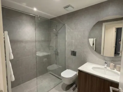 Izdavanje, trosoban stan, 82m², Savski Venac, Beograd - image 5