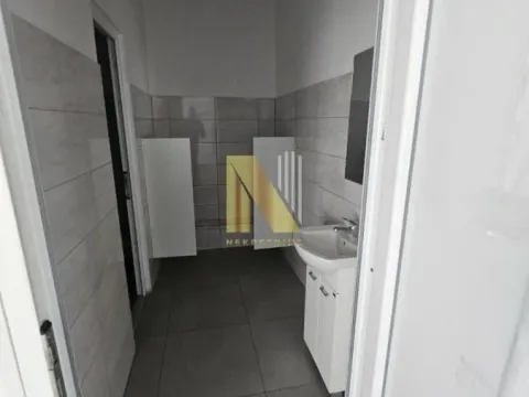 Rent, office space, 300m², Centar, Subotica - image 12