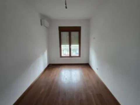 Rent, three bedroom apartment, 96m², Master Kvart, Podgorica - image 2