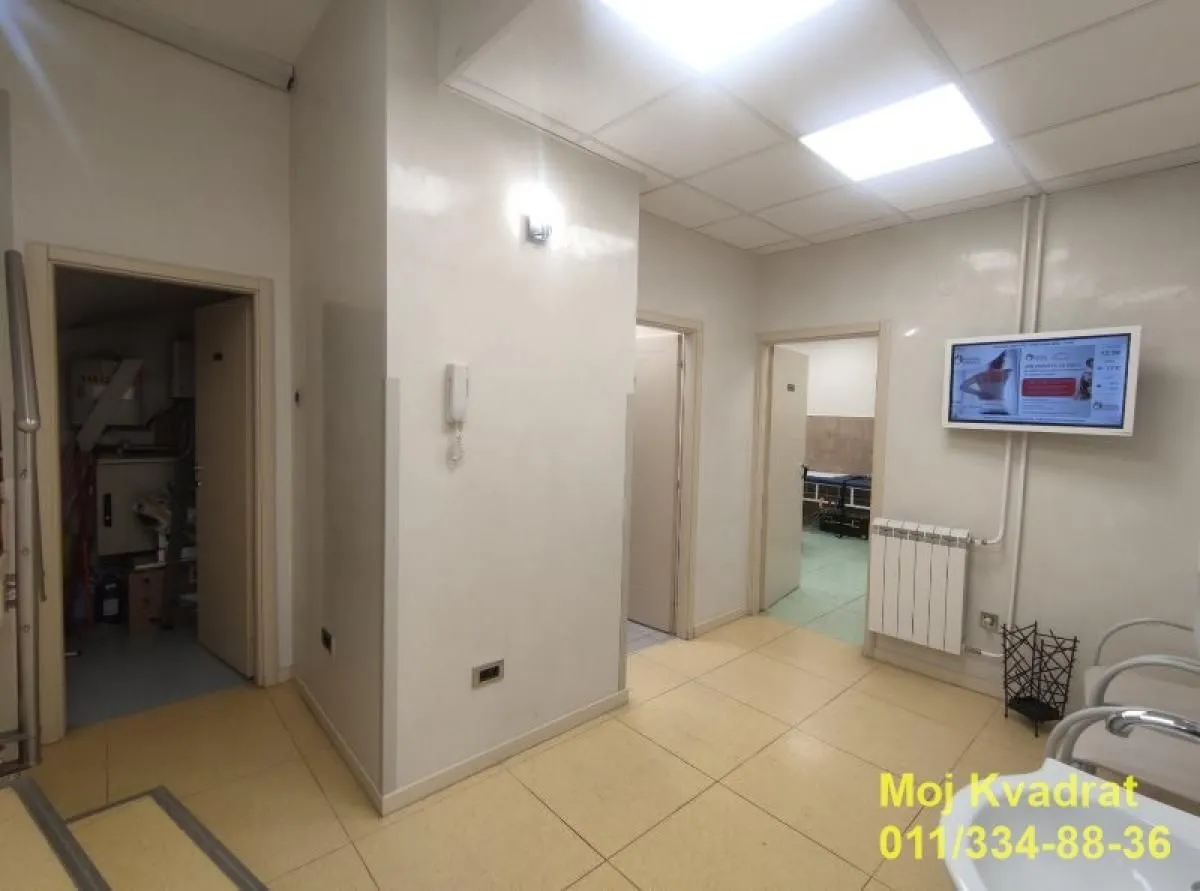 Sale, office space, 140m², Stari Grad, Beograd