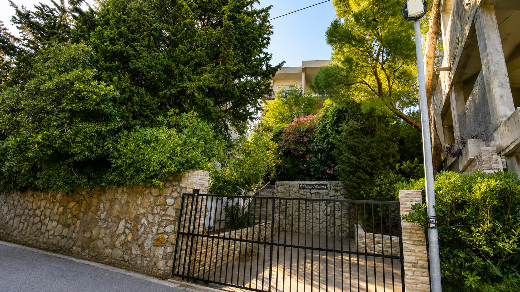 Prodaja, kuća, 167m², Sutomore, Bar
