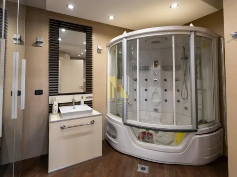 Prodaja, trosoban stan, 127m², Centar, Novi Sad - image 9