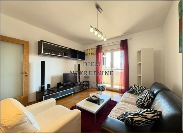 Izdavanje, jednosoban stan, 50m², Preko Morače, Podgorica
