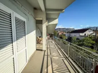 Izdavanje, kuća, 300m², Masline, Podgorica - image 12