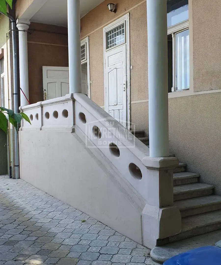 Prodaja, kuća, 436m², Centar, Subotica