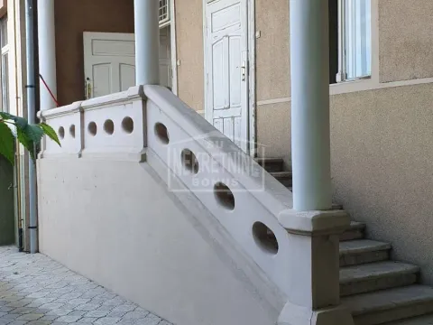 Prodaja, kuća, 436m², Centar, Subotica - image 18