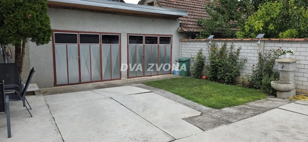 Prodaja, kuća, 119m², Bečej, Novi Sad